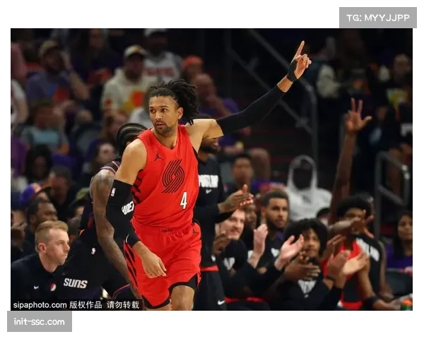 马刺111-98战胜开拓者，文班亚马季后赛首秀砍下35分